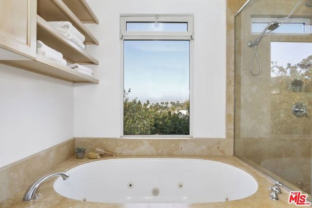 2154 Sunset Crest Drive, Los Angeles, CA 90046