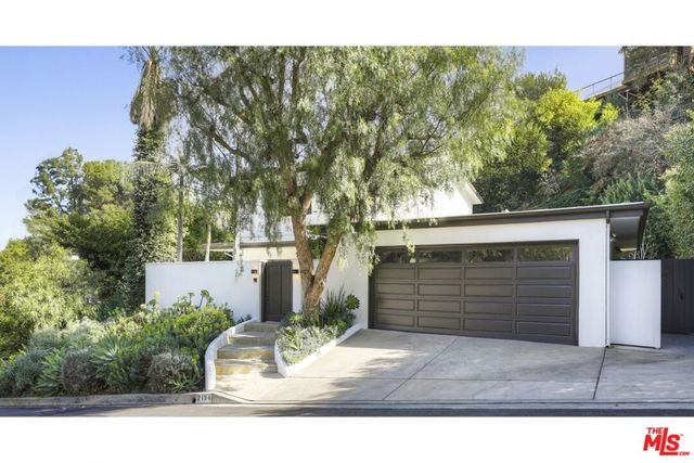 2154 Sunset Crest Drive, Los Angeles, CA 90046