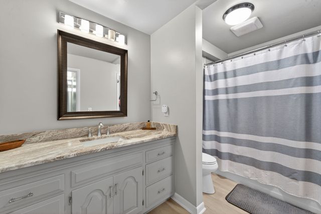 555 N DuPont Ave Apt B41, Madison, TN 37115