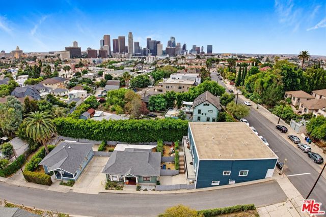 830 E Edgeware Road, Los Angeles, CA 90026