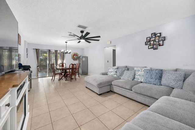 3800 NE 24TH COURT, Ocala, FL 34479