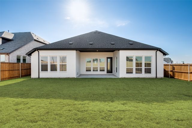 2537 Blackpool Court, Celina, TX 75009