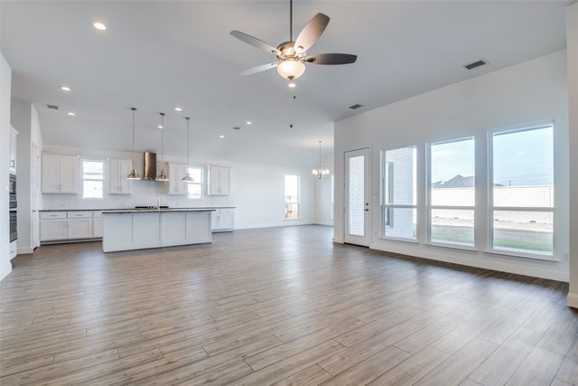 2537 Blackpool Court, Celina, TX 75009