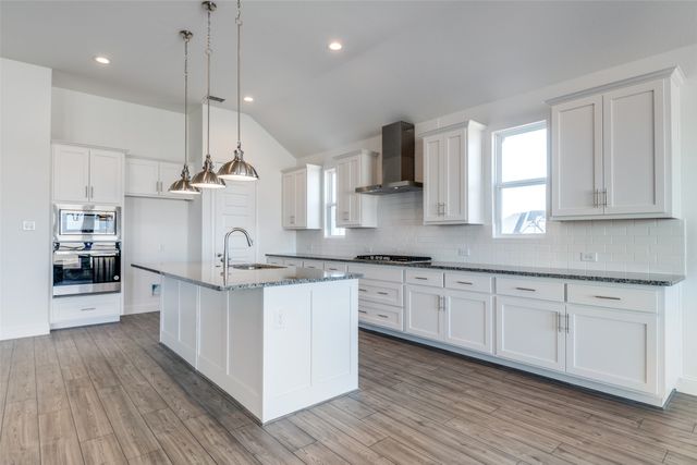 2537 Blackpool Court, Celina, TX 75009