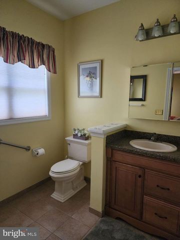 33 SUNSET LANE, Columbus, NJ 08022