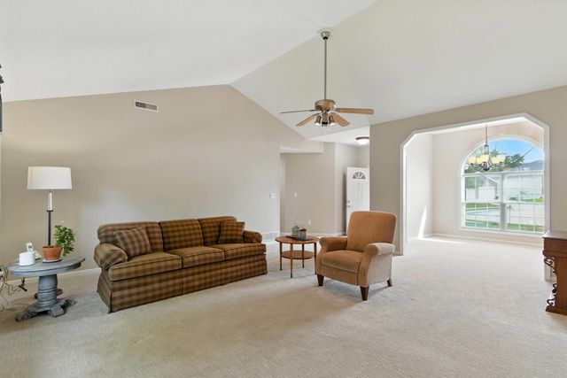 3806 CHESHIRE CT, Columbia, MO 65203