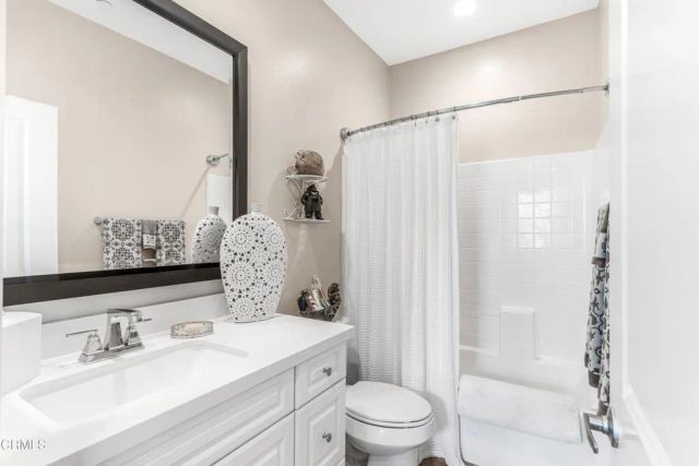 3729 Islander Walk, Oxnard, CA 93035