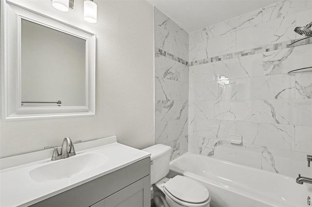 1916 HUDSON COURT, Oldsmar, FL 34677