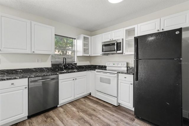 1916 HUDSON COURT, Oldsmar, FL 34677