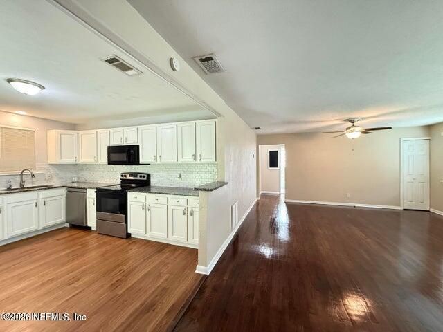 8515 MAPLE Street, Jacksonville, FL 32244