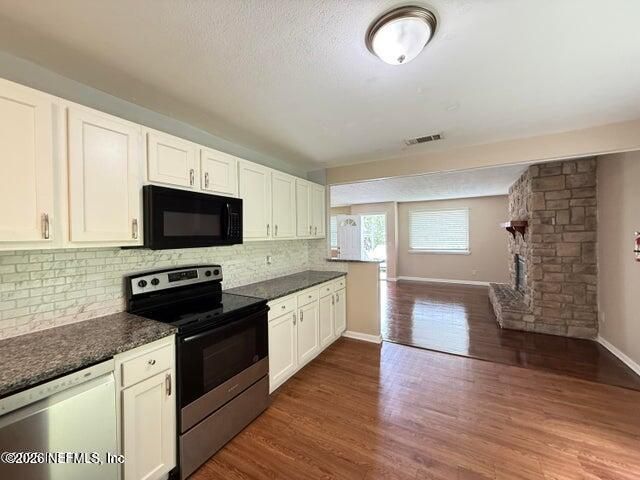 8515 MAPLE Street, Jacksonville, FL 32244
