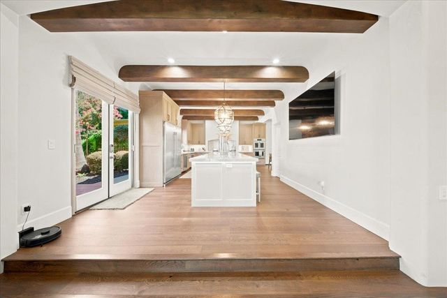 2010 Shady Trail Ln, Rocklin, CA 95765