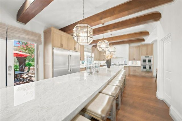 2010 Shady Trail Ln, Rocklin, CA 95765