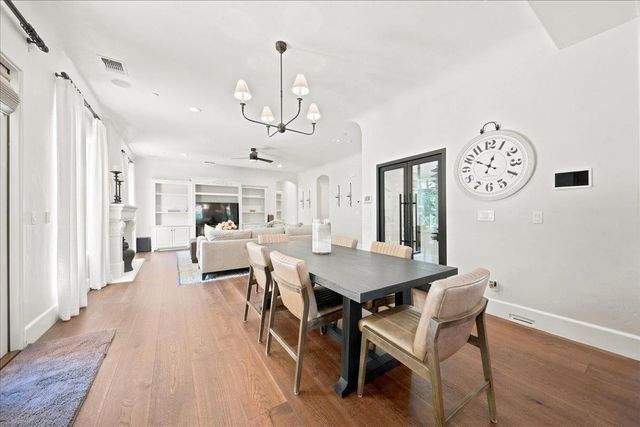 2010 Shady Trail Ln, Rocklin, CA 95765