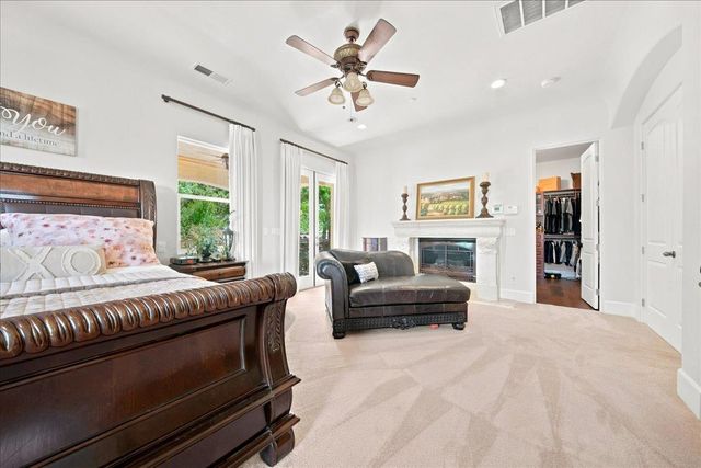 2010 Shady Trail Ln, Rocklin, CA 95765