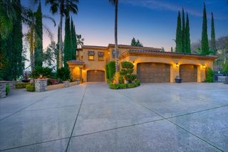2010 Shady Trail Ln, Rocklin, CA 95765