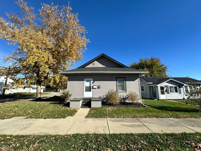 191 N 7th Avenue, Beech Grove, IN 46107