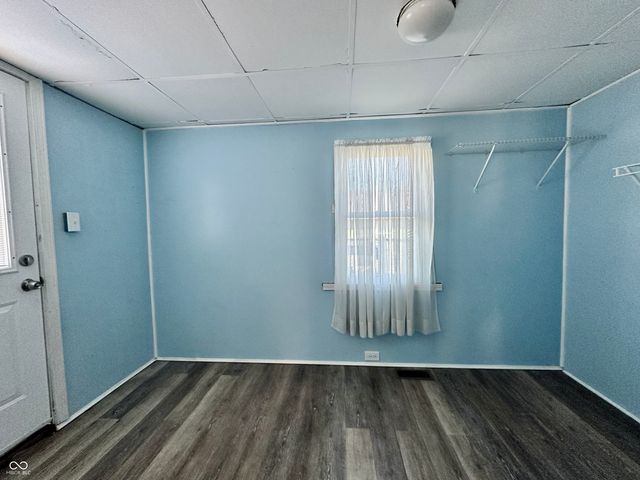 191 N 7th Avenue, Beech Grove, IN 46107