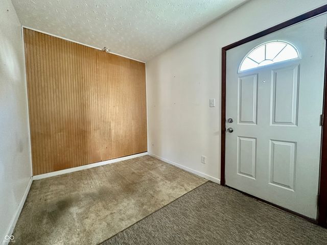 191 N 7th Avenue, Beech Grove, IN 46107