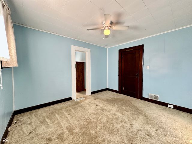 191 N 7th Avenue, Beech Grove, IN 46107