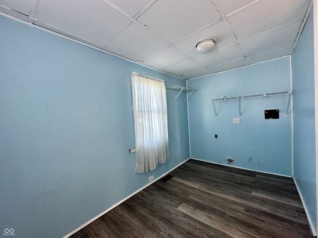 191 N 7th Avenue, Beech Grove, IN 46107