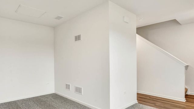 403 Lakeshore Court, St. Charles, IL 60174