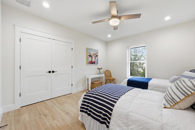 5599 Pelican Way, St Augustine, FL 32080