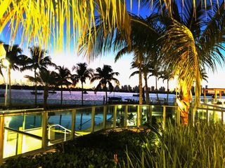 1500 Bay Rd 1180S, Miami Beach, FL 33139