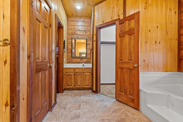 4834 FM 2088, Gilmer, TX 75644