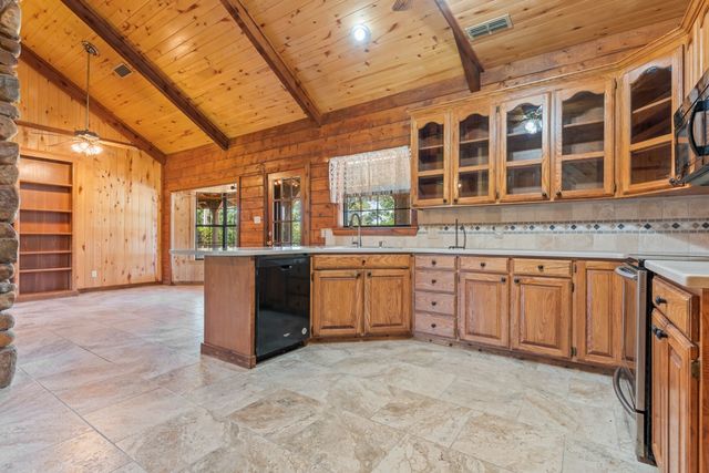 4834 FM 2088, Gilmer, TX 75644