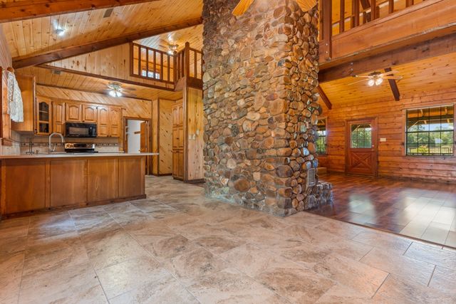 4834 FM 2088, Gilmer, TX 75644