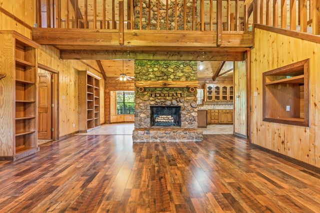 4834 FM 2088, Gilmer, TX 75644