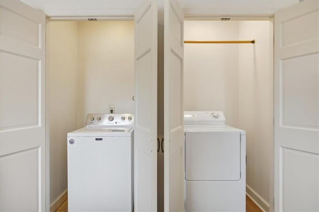 2204 W 50 Terrace, Westwood Hills, KS 66205