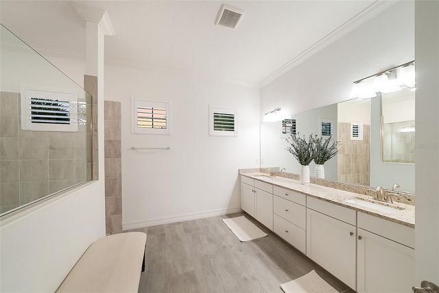 17528 POLO TRAIL, Lakewood Ranch, FL 34211
