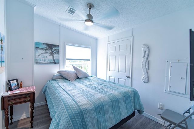 8 HOLLAND DRIVE, Punta Gorda, FL 33950