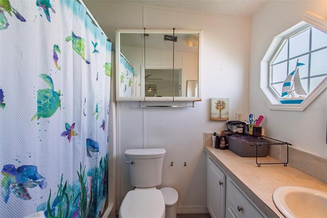 8 HOLLAND DRIVE, Punta Gorda, FL 33950