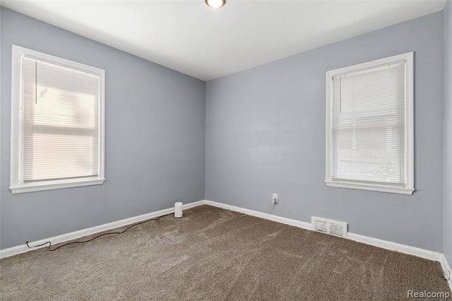 12660 Duchess Street, Detroit, MI 48224