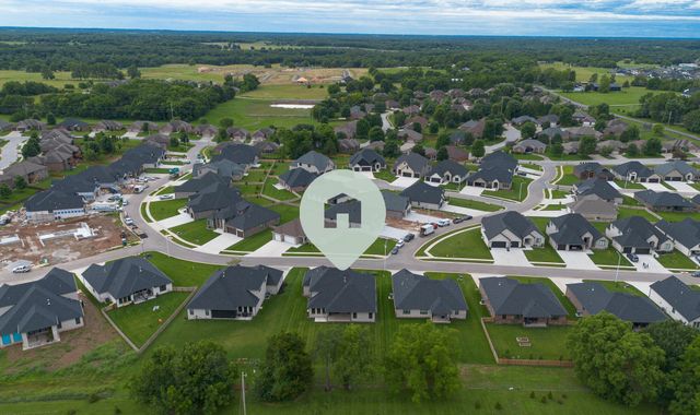 2105 N Silver Charm Avenue, Springfield, MO 65802