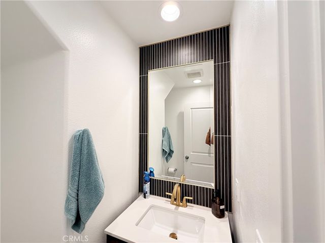 29502 Marx Way, Winchester, CA 92596