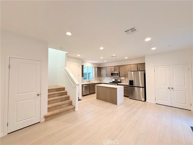 29502 Marx Way, Winchester, CA 92596