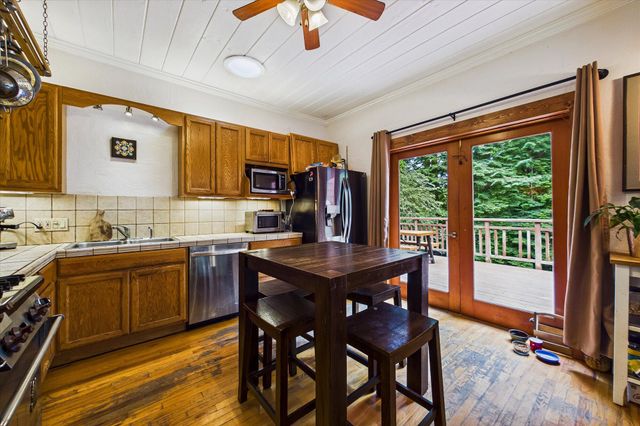 4692 Cummings Road, Eureka, CA 95503