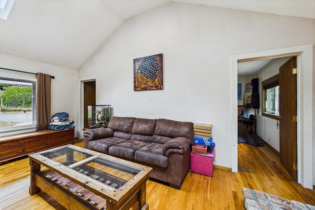 4692 Cummings Road, Eureka, CA 95503