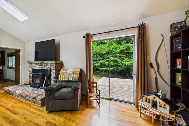 4692 Cummings Road, Eureka, CA 95503