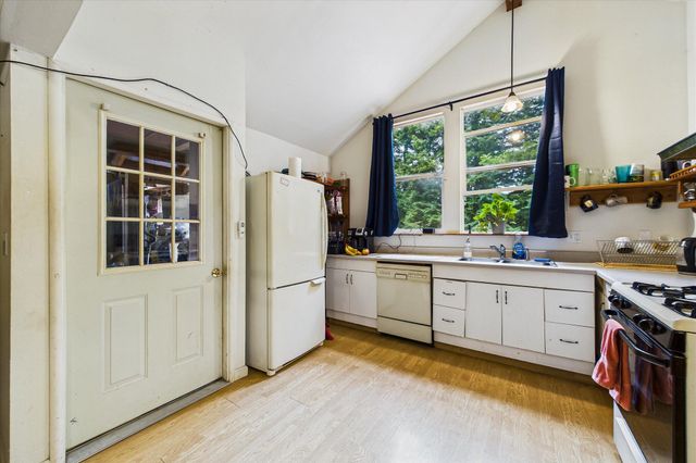 4692 Cummings Road, Eureka, CA 95503