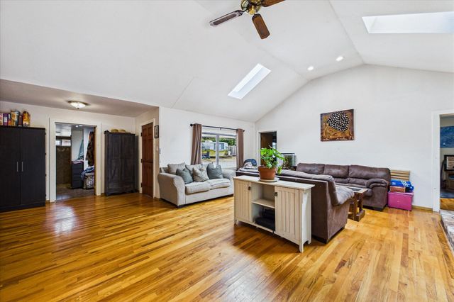 4692 Cummings Road, Eureka, CA 95503