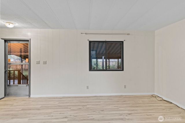 5519 Pattison Lake Drive SE, Lacey, WA 98513