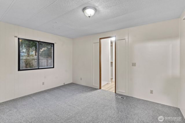 5519 Pattison Lake Drive SE, Lacey, WA 98513