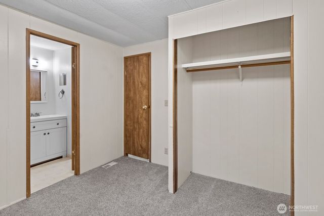 5519 Pattison Lake Drive SE, Lacey, WA 98513