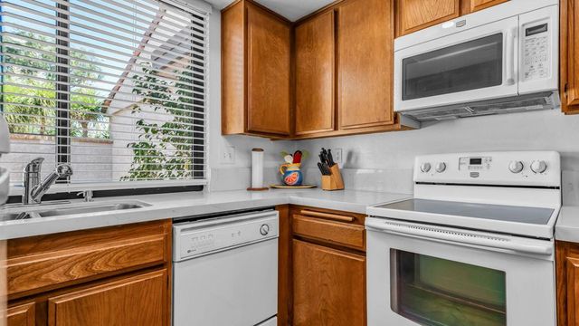 1981 Paseo Raqueta, Palm Springs, CA 92262