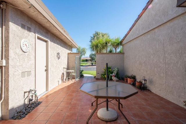 1981 Paseo Raqueta, Palm Springs, CA 92262